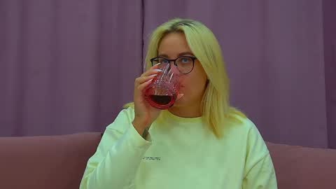 Maria online show from May 2026 06:14:02 PM