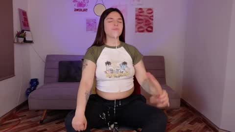 mariangeel_ online show from October 2025 11:00:01 AM