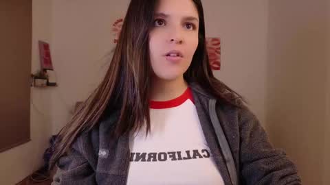 mariangeel_ online show from February 2026 12:49:01 AM