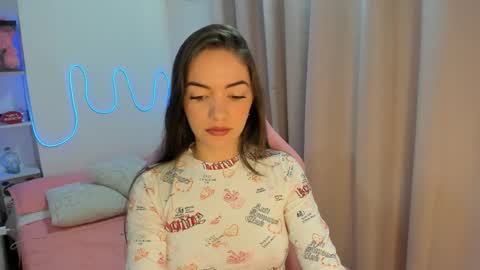 Snapshot of mariangel_3 chatting on February 2026 09:00:01 PM Mariangel online show from February 2026 09:00:01 PM