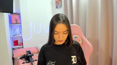 Snapshot of mariangel_3 chatting on March 2026 08:04:02 PM Mariangel online show from March 2026 08:04:02 PM