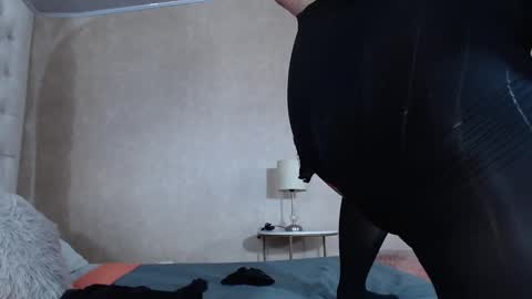 la crespa x online show from March 2026 12:38:01 PM