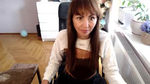 marianika online show from October 2025 10:12:02 AM