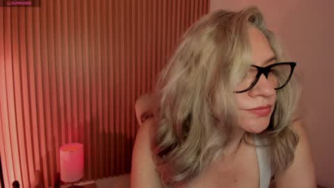 Snapshot of marianl0ve chatting on January 2025 04:45:01 PM Marian Love online show from January 2025 04:45:01 PM