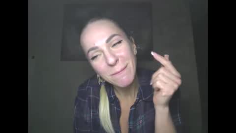 marianna1977 online show from January 2026 06:44:02 PM