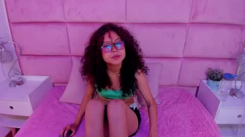 marianna_ray_ online show from February 2025 12:27:01 PM