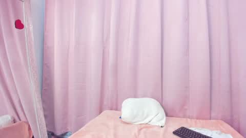 marianrosse online show from June 2026 12:10:01 PM