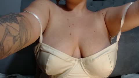 Maria  paulina online show from April 2026 06:52:01 AM