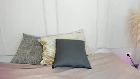 Snapshot of mariapettit chatting on February 2026 11:22:02 AM Maria Pettit online show from February 2026 11:22:02 AM