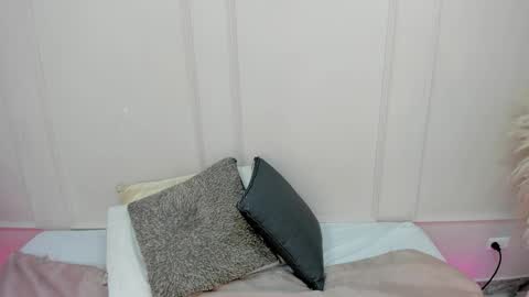 Snapshot of mariapettit chatting on February 2026 11:31:02 AM Maria Pettit online show from February 2026 11:31:02 AM