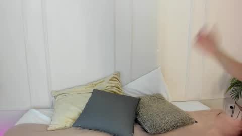 Snapshot of mariapettit chatting on March 2026 11:58:01 AM Maria Pettit online show from March 2026 11:58:01 AM