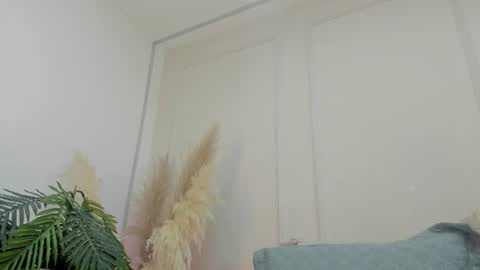 Maria Pettit online show from June 2026 02:47:02 AM