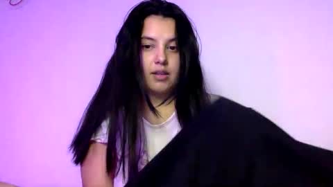Snapshot of mariasol_ chatting on March 2025 08:00:01 AM Mariasol online show from March 2025 08:00:01 AM