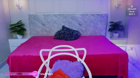 Snapshot of mariatayler1 chatting on September 2025 07:13:01 PM mariatayler1 online show from September 2025 07:13:01 PM