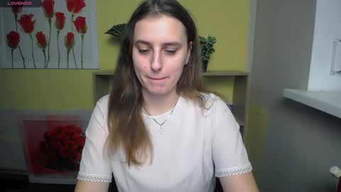 Snapshot of mariatess_ chatting on December 2024 12:51:02 PM Mariia online show from December 2024 12:51:02 PM