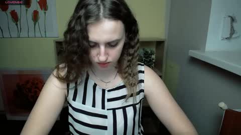 Snapshot of mariatess_ chatting on January 2025 11:27:02 AM Mariia online show from January 2025 11:27:02 AM