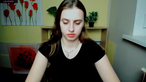 Snapshot of mariatess_ chatting on February 2025 10:27:02 AM Mariia online show from February 2025 10:27:02 AM