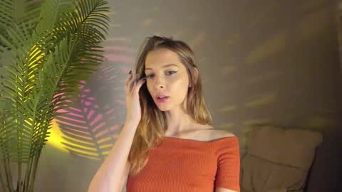 Snapshot of maribett chatting on November 2025 07:57:01 PM Masha online show from November 2025 07:57:01 PM