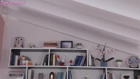 Maria online show from November 2025 07:57:01 PM