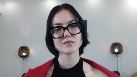 Snapshot of marie_fitch chatting on November 2025 03:51:01 AM Marie Fitch online show from November 2025 03:51:01 AM