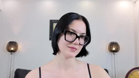 Snapshot of marie_fitch chatting on January 2026 04:17:01 AM Marie Fitch online show from January 2026 04:17:01 AM