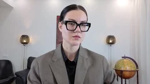 Snapshot of marie_fitch chatting on May 2026 02:05:01 AM Marie Fitch online show from May 2026 02:05:01 AM