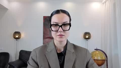 Snapshot of marie_fitch chatting on May 2026 02:07:02 AM Marie Fitch online show from May 2026 02:07:02 AM
