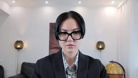 Snapshot of marie_fitch chatting on May 2026 04:18:01 AM Marie Fitch online show from May 2026 04:18:01 AM