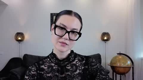 Snapshot of marie_fitch chatting on June 2026 02:28:02 AM Marie Fitch online show from June 2026 02:28:02 AM