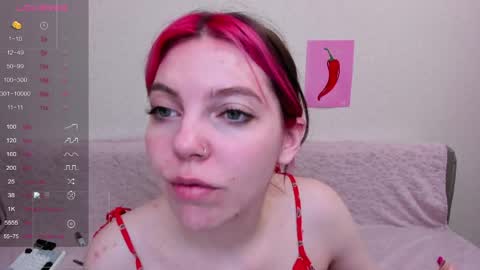 Snapshot of marie_reyess chatting on June 2026 05:09:02 AM Marie 3 online show from June 2026 05:09:02 AM