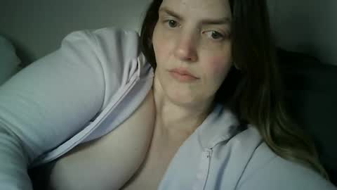 Snapshot of mariejojo chatting on December 2024 06:44:01 AM Mariejojo online show from December 2024 06:44:01 AM