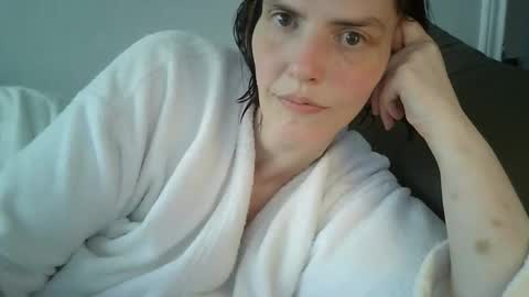 Snapshot of mariejojo chatting on November 2025 07:12:01 PM Mariejojo online show from November 2025 07:12:01 PM