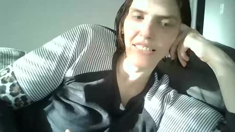 Mariejojo online show from November 2025 03:06:02 PM