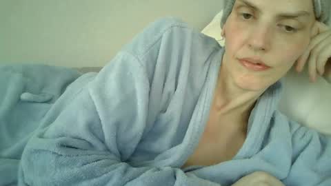 Mariejojo online show from June 2026 04:20:01 PM