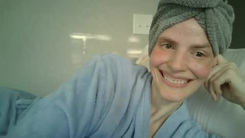 Mariejojo online show from June 2026 12:41:02 PM