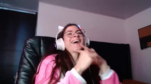 Mariie online show from January 2025 02:51:02 PM