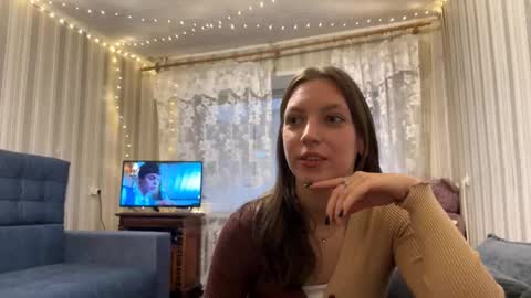 Snapshot of marielamilewski chatting on November 2025 12:49:02 PM Marie online show from November 2025 12:49:02 PM