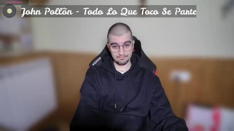 Snapshot of marielessfan chatting on December 2025 12:18:02 AM Marie online show from December 2025 12:18:02 AM