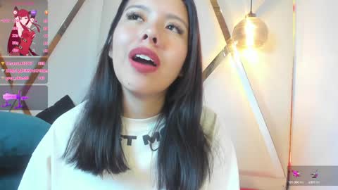 Snapshot of marielqueenx chatting on January 2025 10:16:02 AM Viviana online show from January 2025 10:16:02 AM