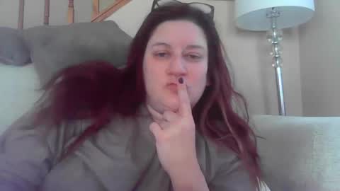 Marie online show from November 2025 03:46:01 PM