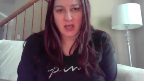 Snapshot of mariemasturbates chatting on May 2026 02:12:01 PM Marie online show from May 2026 02:12:01 PM