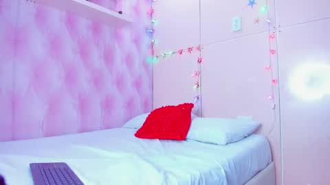 Snapshot of mariemyller chatting on December 2024 06:50:01 PM Marie online show from December 2024 06:50:01 PM