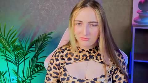Mari online show from June 2026 04:22:01 AM
