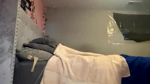 eMariexxx online show from February 2026 03:59:01 AM