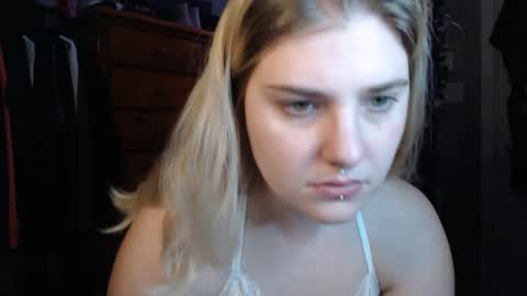 marigoldrue online show from September 2025 12:43:01 AM