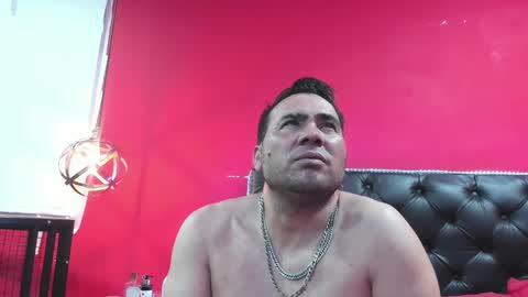 Snapshot of mariham_murath_ chatting on October 2025 09:50:02 AM MARIHAM AND MURATH online show from October 2025 09:50:02 AM