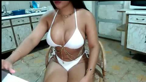 Snapshot of marihot8138 chatting on September 2025 10:26:01 PM Mari Torrealba online show from September 2025 10:26:01 PM