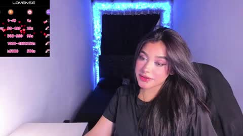 Snapshot of mariiana_hasper chatting on March 2025 12:59:02 AM Mariana Hasper online show from March 2025 12:59:02 AM