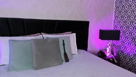 Snapshot of mariianna_lopez_ chatting on November 2025 05:01:02 PM Mariana online show from November 2025 05:01:02 PM