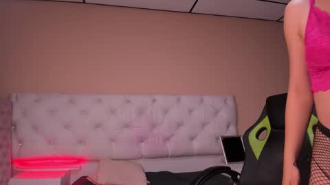 mariie_tayy online show from December 2024 12:05:01 AM